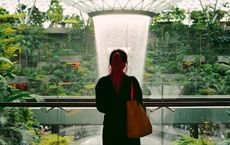 Article Image for Global Business Etiquette Every Traveler Should Know