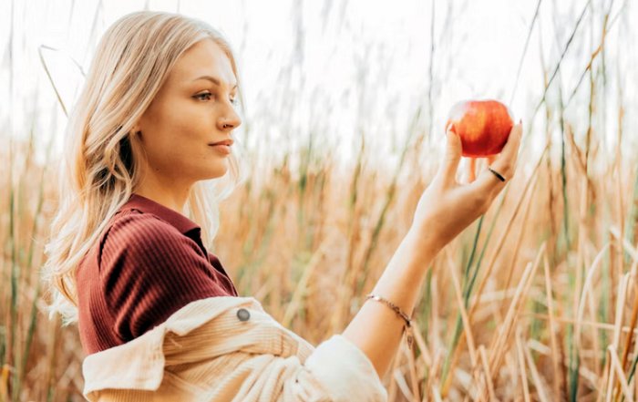 Article Image for Healthy Living Tips Women Actually Stick To